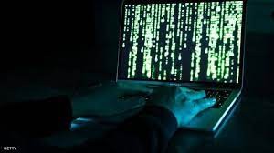 هجوم إلكتروني واسع يستهدف 200 شركة أمريكية
