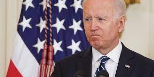 ثلاثة مشاريع قرار تطرح في الكونغرس الأمريكي تُطالب بعزل بايدن