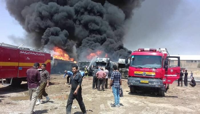 اندلاع حريق ضخم بمصنع للبتروكيماويات جنوبي إيران
