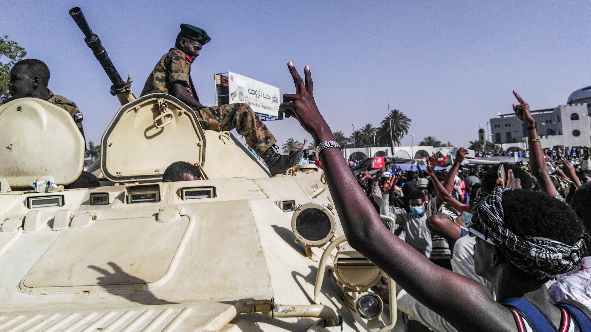 السودان يعلن فشل المحاولة الانقلابية