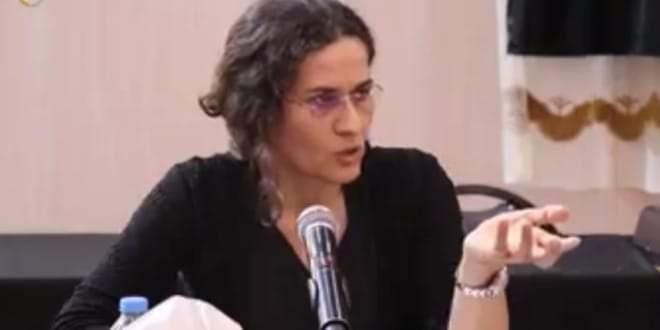 بعد الحديث عن انسحاب أمريكي متوقع...قسد تعيد حساباتها تجاه دمشق