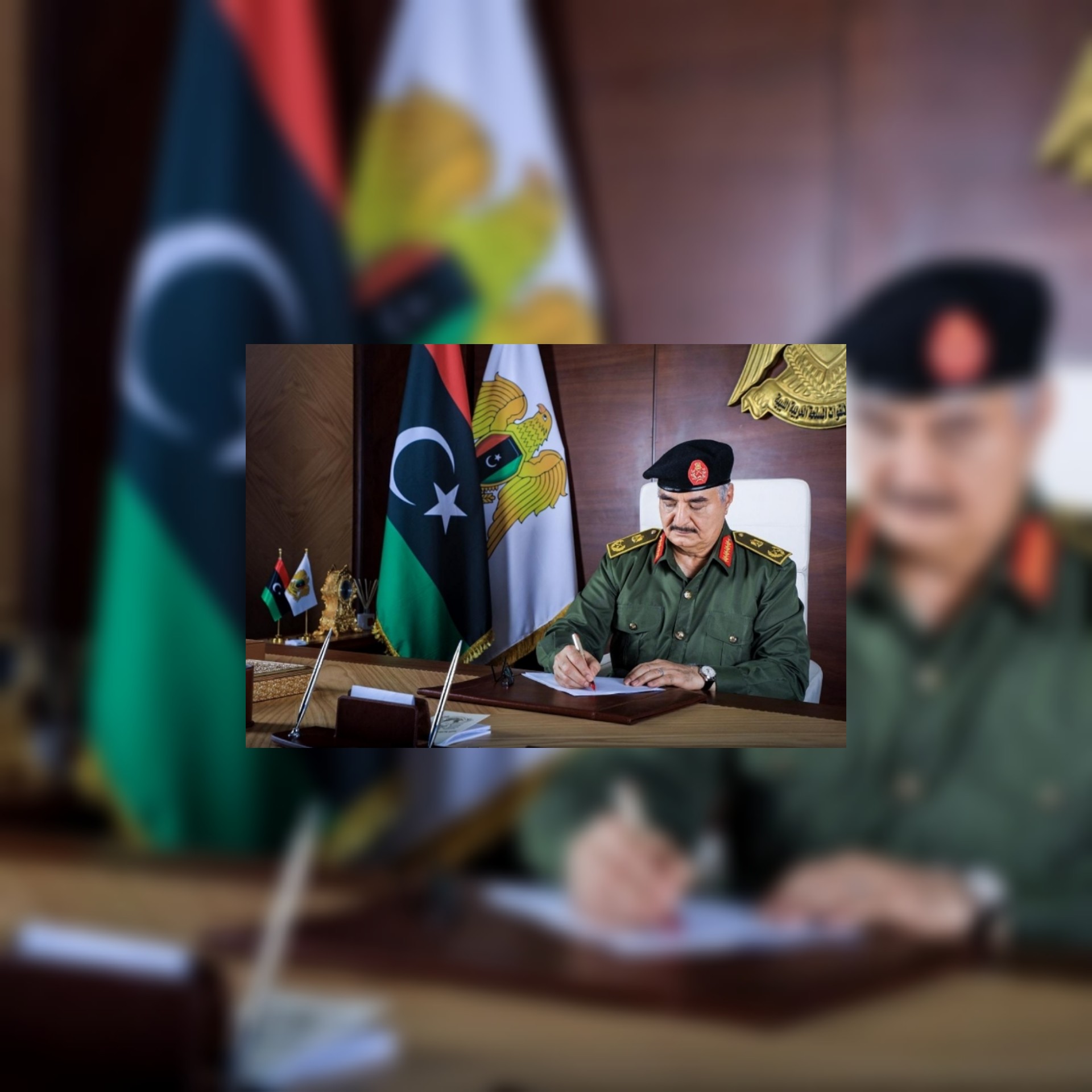 ليبيا / حفتر يعلق مهامه العسكرية لخوض الانتخابات الرئاسية الليبية