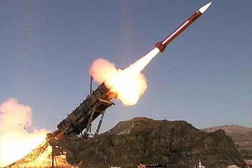 تقرير خاص.. القوات المسلحة اليمنية تستهدف العمق السعودي بصواريخ وطائرة مسيرة