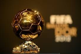 تعرف على أبرز نجوم كرة القدم المرشحين لجائزة الكرة الذهبية 2021