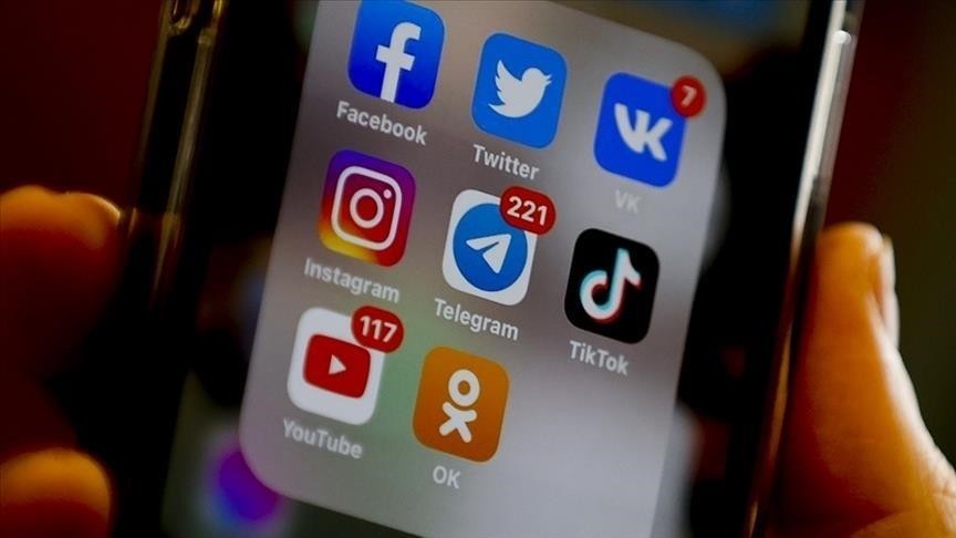 عطل مفاجئ يوقف تطبيقات فيسبوك وانستغرام و واتساب